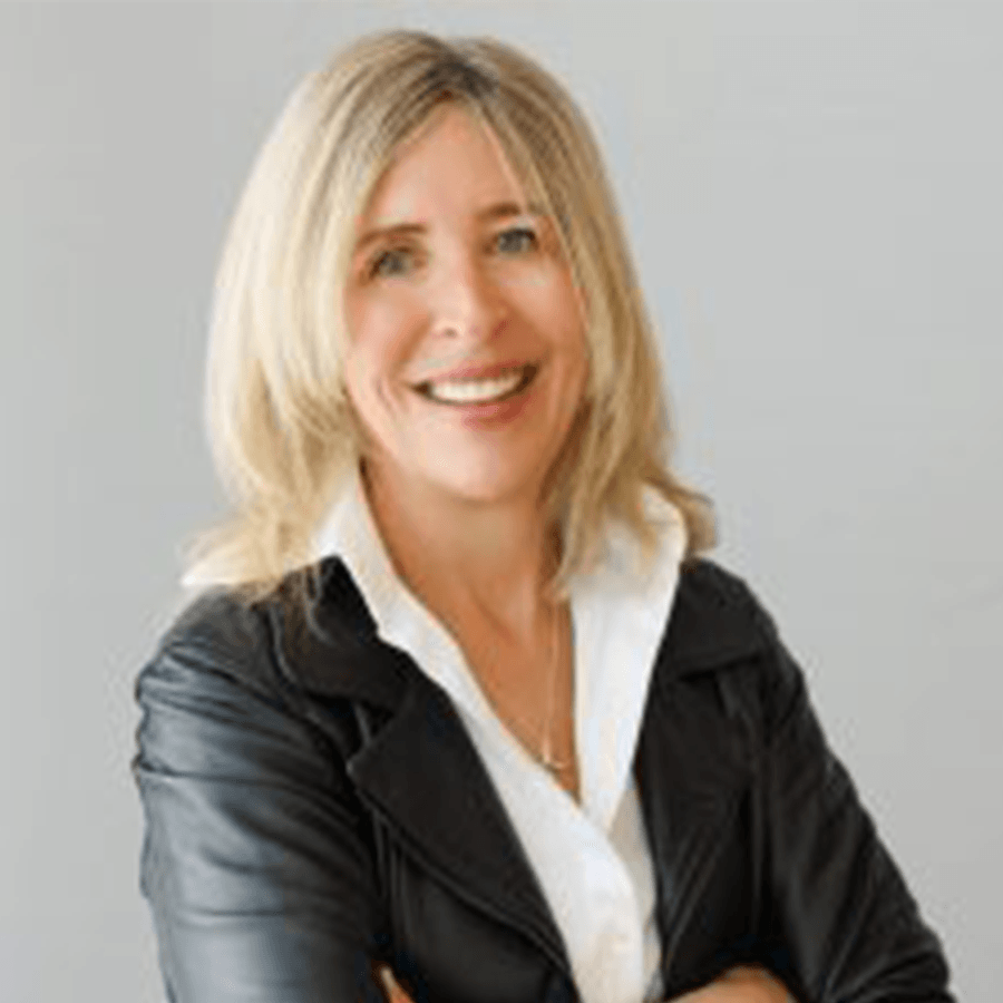 Lorri Borgelt headshot
