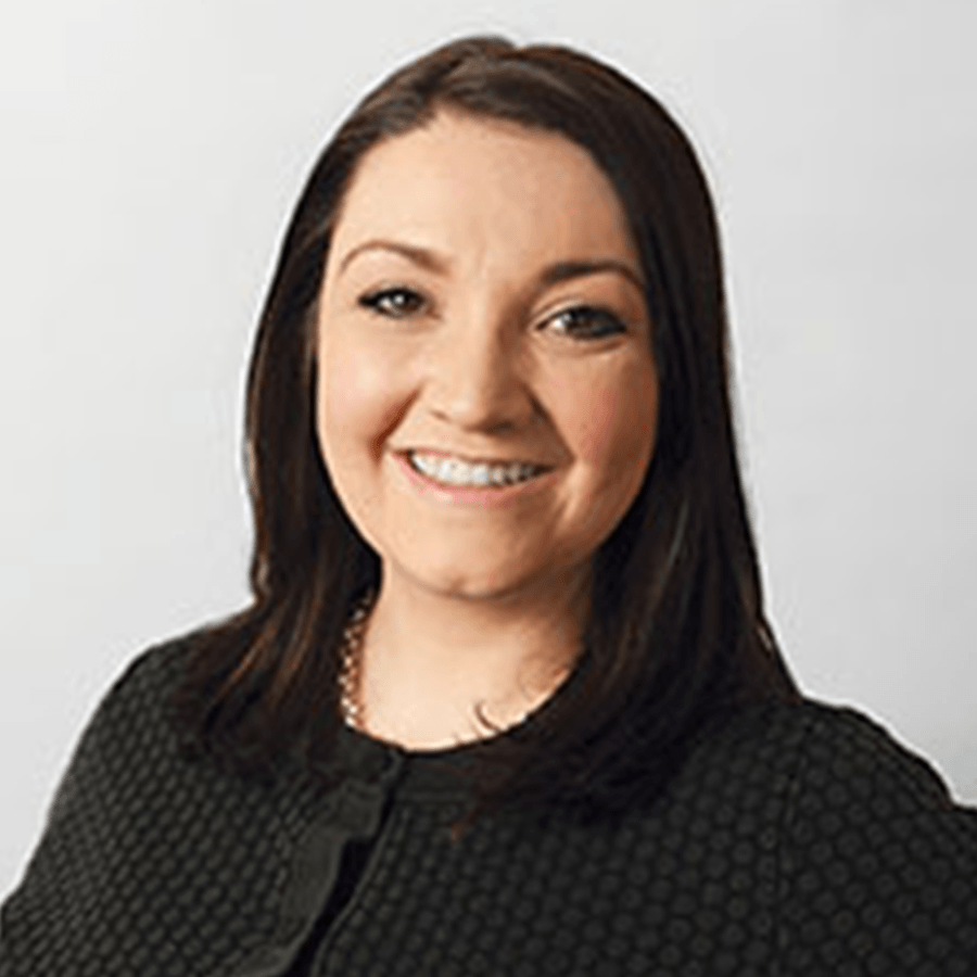 Mary Vossen headshot