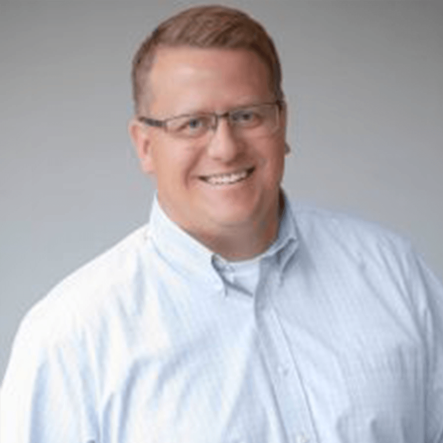 Ryan Carlson headshot