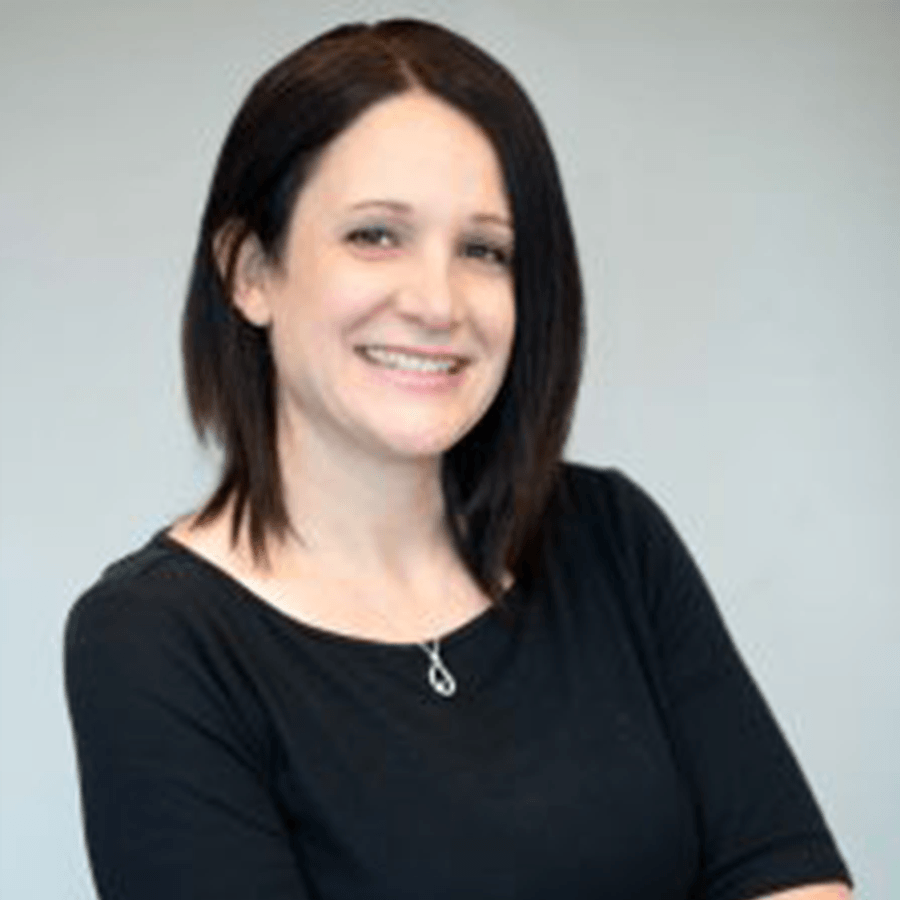 Stacey Essary headshot