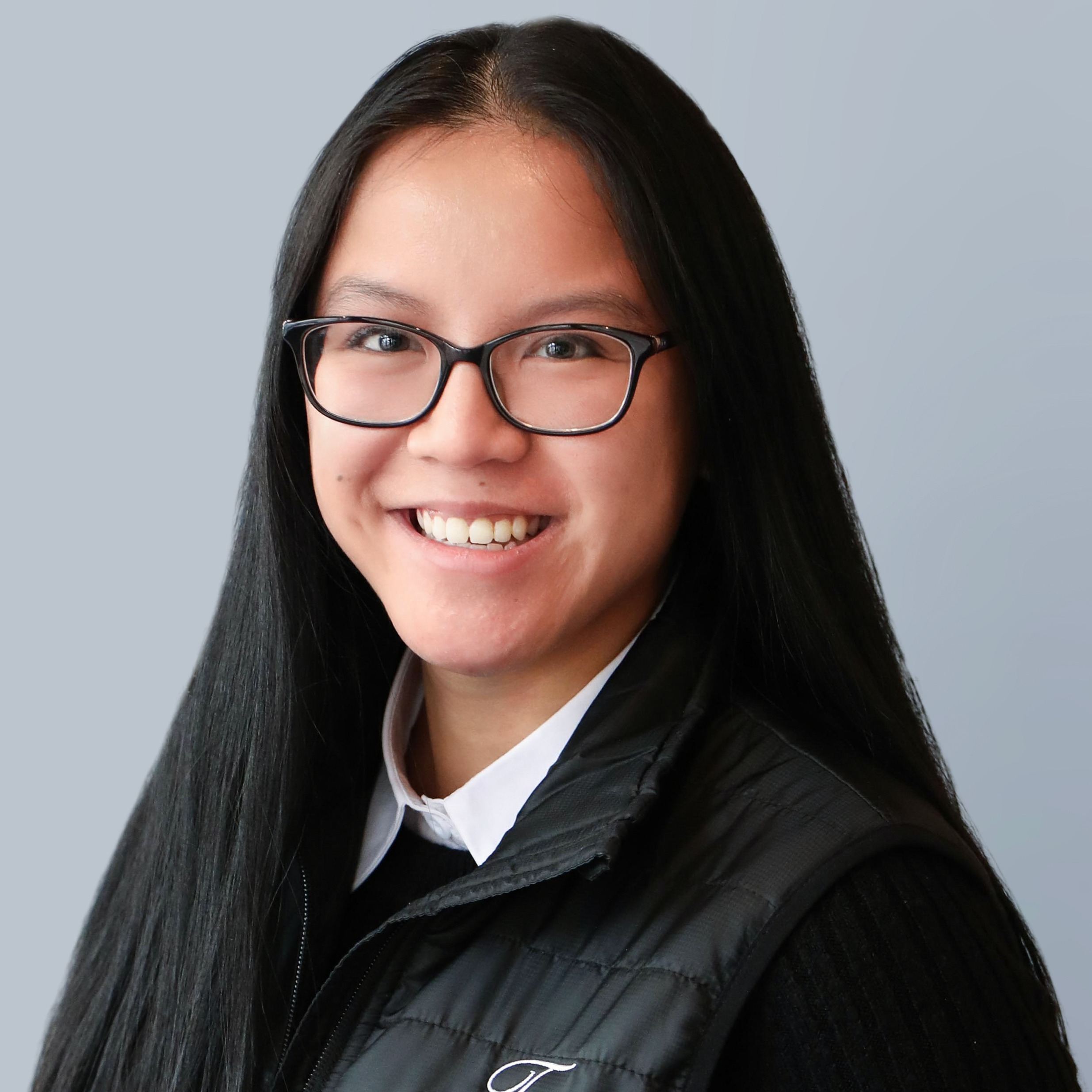 Hannah Regehr headshot